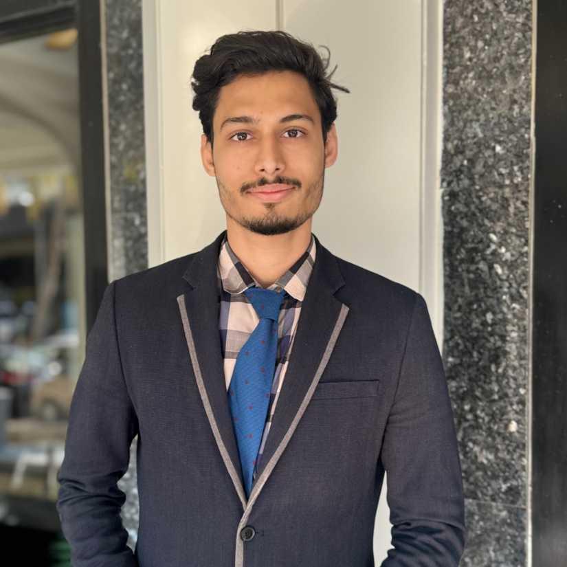 Hassan Khan